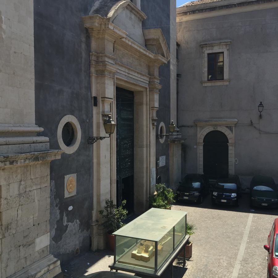 Terra Dell'Etna Apartment Catania Luaran gambar